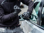 Poljaci na ljetovanju na Makarskoj rivijeri krali auto dijelove, šteta 150 tisuća eura