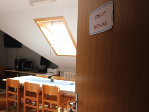 Učenički dom Katoličkog školskog centra ''Petar Barbarić'' – Travnik