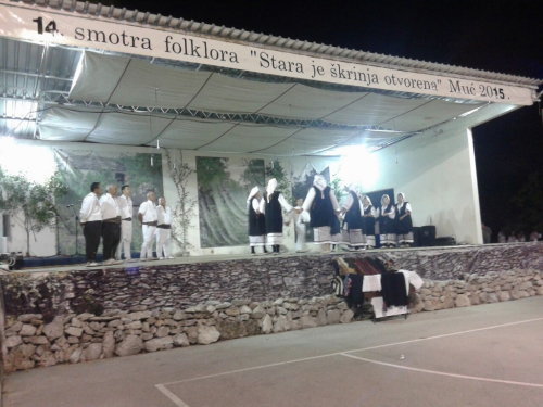 HKUD Uzdol nastupao u Muću na Međunarodnoj smotri folklora