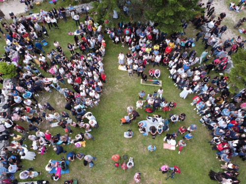 FOTO/VIDEO: Tisuće vjernika na Kedžari proslavilo Divin dan