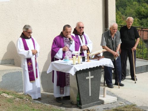 FOTO: Obilježena 28. obljetnica stradanja Hrvata na Hudutskom