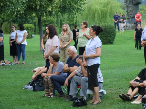 FOTO: Promocija knjige dr. sc. Šimuna Novakovića i druga večer trodnevnice na Šćitu