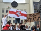 Bjelorusija: Policija spustila štitove pred demonstrantima