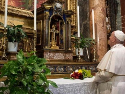 Papa Franjo se sprema u Beograd da bi Stepinac bio proglašen svetim
