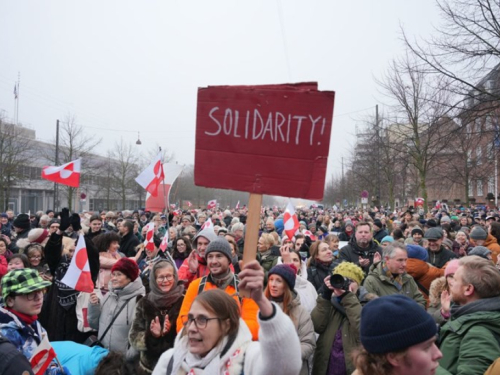 Prosvjedi u Danskoj protiv Trumpa: ''Prste dalje od Grenlanda''