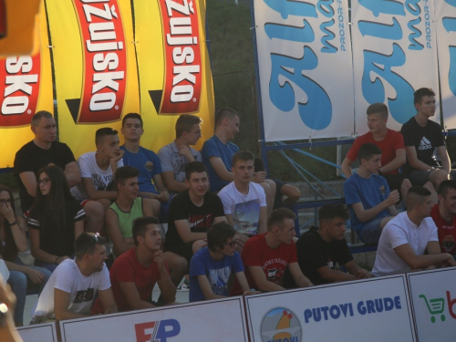 FOTO: Druga večer turnira 19. Streetball Rama