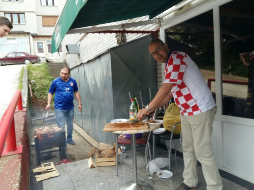 FOTO: Navijačko ludilo je krenulo! Šaljite nam fotke!