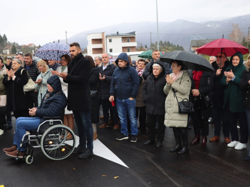 FOTO/VIDEO: Svečano otvoren prodajni centar Baković u Ripcima