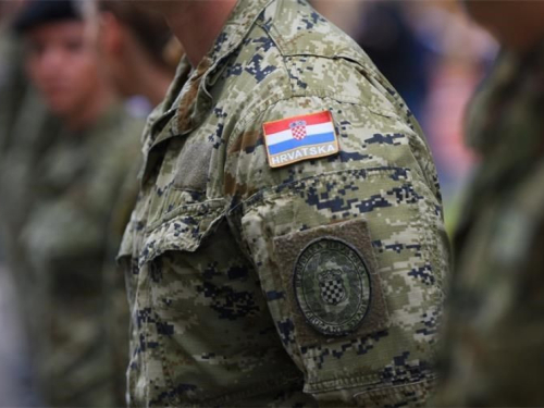Hrvatski sabor će ovaj tjedan izglasati obavezni vojni rok