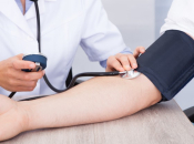 Imate povišen tlak? Ovo su simptomi na koje trebate paziti