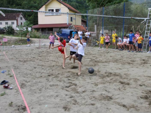 FOTO: Održane 3. ljetne igre na Gračacu