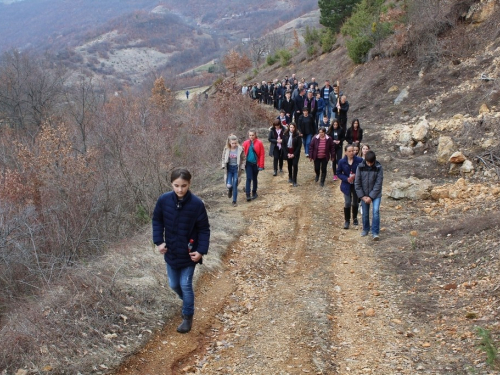 FOTO: Put križa - Prva korizmena nedjelja u župi Uzdol