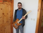 Jozo Malić – duvanjski mladić koji ručno izrađuje električne gitare