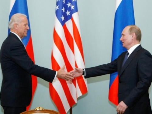 Putin je spreman na razgovor s Bidenom, ali rat se nastavlja