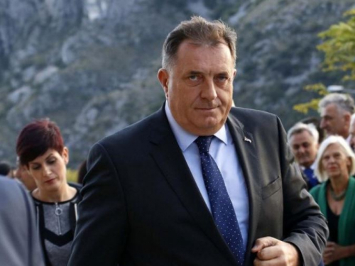 Dodik poručio: Džaba galamite