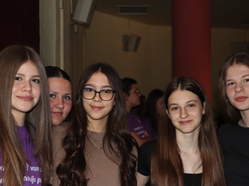 FOTO: Svečano obilježen Dan OŠ Marka Marulića Prozor