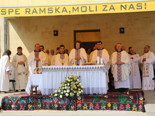 FOTO: Proslava Velike Gospe i Mlade mise fra Ivana Tučića u župi Rama-Šćit