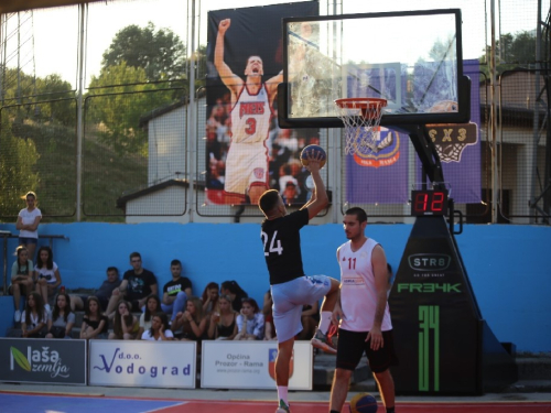 FOTO: Počeo 19. Streetball Rama 2021.