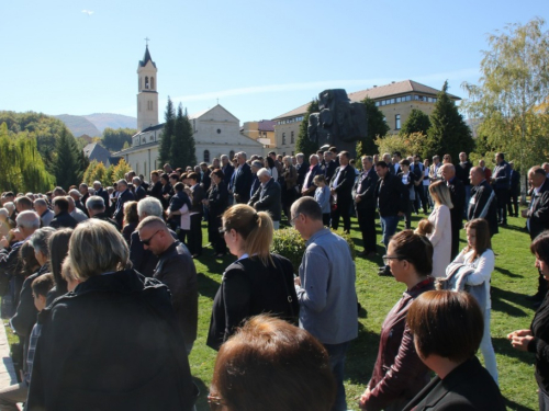 FOTO: Dan sjećanja na sve ramske žrtve