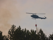 Požar u Rami i dalje gori: Helikopter OS BiH na terenu, iščekuje se pomoć kanadera iz Hrvatske