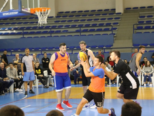 Foto: Caffe Pizzeria Mondeo pobjednik Streetball Rama 2019.