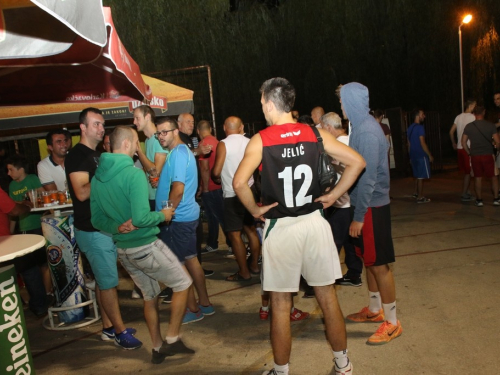 FOTO: Binvest Lubura pobjednik 14. Streetball turnira u Prozoru