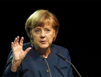 Merkel: Nošenje burki je prepreka za integraciju