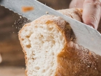 Evo koja namirnica će pomoći da vam kruh duže bude svježiji