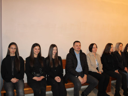 FOTO: Vazmeno bdijenje u župi Prozor