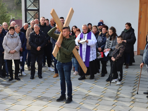 FOTO: Ramski put križa u Podboru