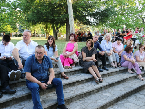 FOTO: Predstavljena knjiga Ivana Filipovića ''Moja Rama u mom stihu''