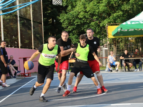 FOTO: U Prozoru počeo 17. Streetball Rama