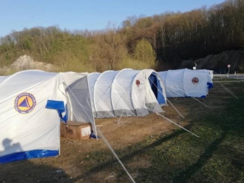 FOTO: Evo kako izgledaju karantene za bh. građane na graničnim prijelazima BiH