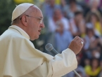 Papa Franjo mijenja tekst “Očenaša”