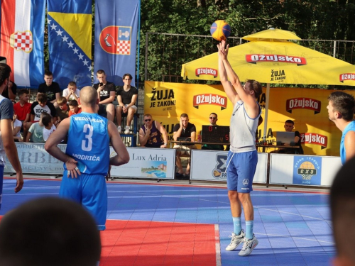 FOTO: Druga večer Streetball turnira u Prozoru