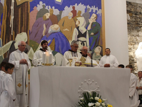 FOTO: Proslava sv. Ante u župi Gračac