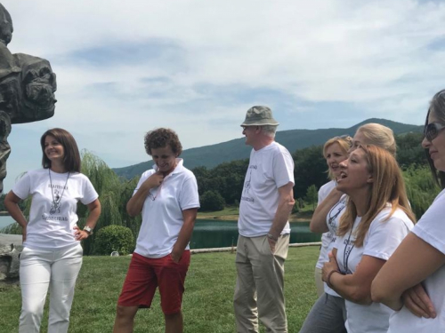 FOTO/VIDEO: Nekadašnji Ramski tamburaši organizirali druženje u Rami