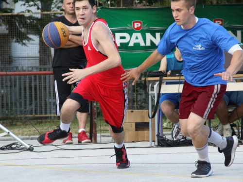 FOTO: Počeo turnir u uličnoj košarci ''Streetball Rama 2017.''