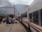 Zapalio se putnički vlak u Konjicu