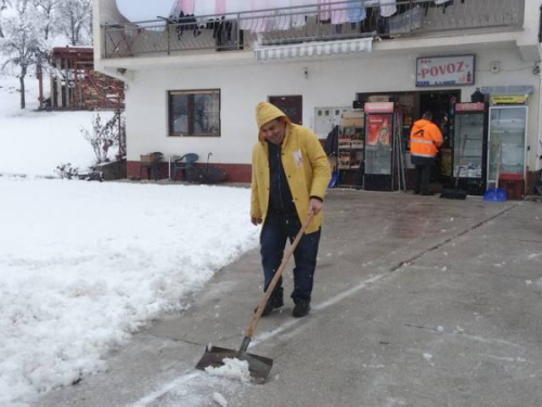 FOTO: Snijeg prekrio Ramu - čitatelji fotoreporteri!