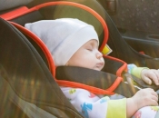 Znanost ima objašnjenje zašto bebe bez problema zaspu u automobilu
