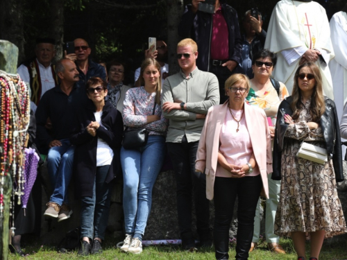 FOTO/VIDEO: Tisuće vjernika na Kedžari proslavilo 'Divin dan'