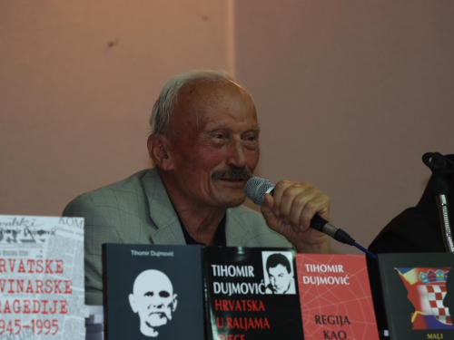 Šćit: Tihomir Dujmović na tribini o hrvatskim povijesnim istinama