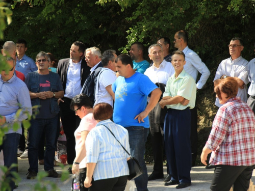 FOTO: Obilježena 22. obljetnica stradanja Hrvata na Hudutskom