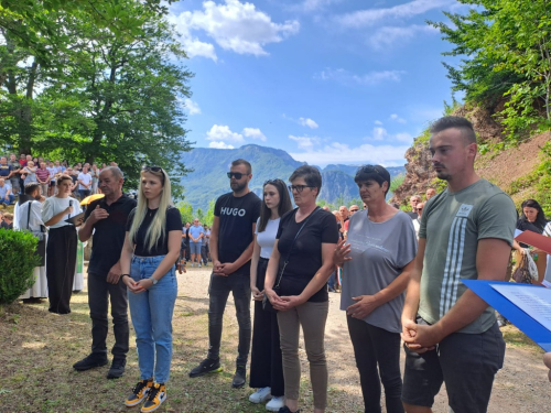 Na Pomenu obilježena 30. obljetnica stradanja hrvatskih branitelja
