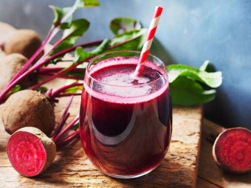Recept naših starih: Sok od cikle koji liječi i jača tijelo iznutra
