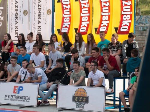 FOTO: Ekipa ''La Pont'' pobjednik 18. Streetball Rama 2020.