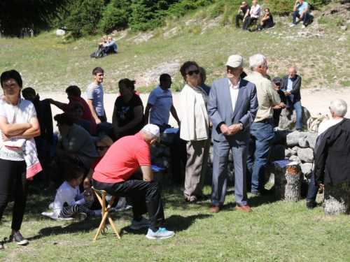 FOTO/VIDEO: Tisuće vjernika na Kedžari proslavilo Divin dan