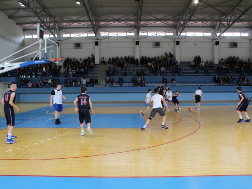 FOTO: U Prozoru održane Male olimpijske igre 2019.