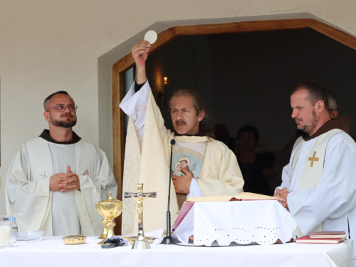 FOTO: Na Pidrišu proslavljen blagdan sv. Ante